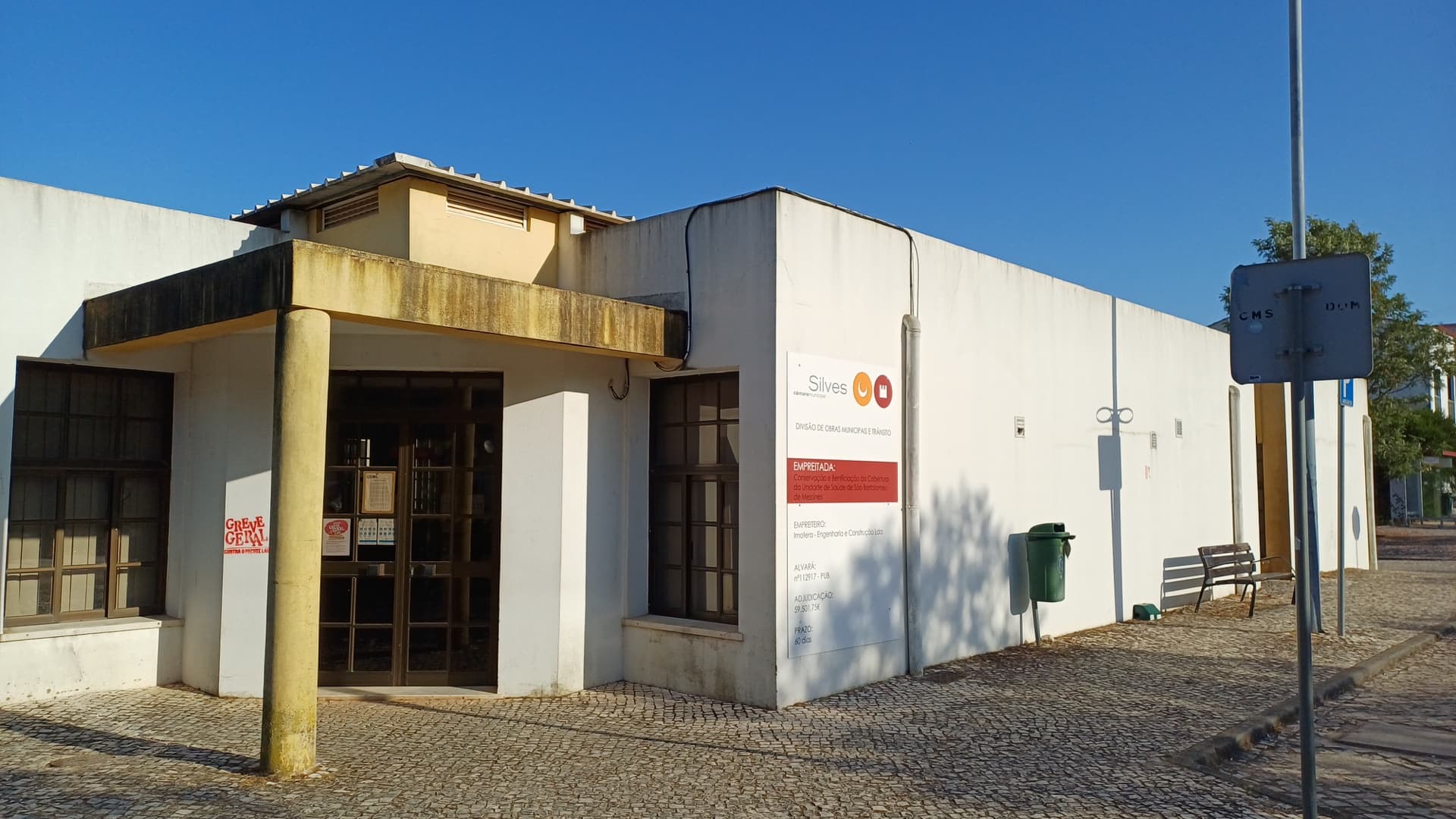 Conservação e Beneficiação da Cobertura da Unidade de Saúde de São Bartolomeu de Messines